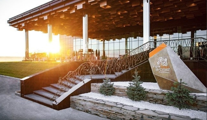 타이거 드 크리스탈 호텔 앤 리조트